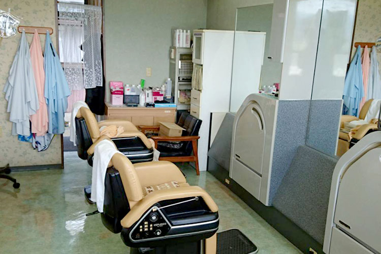 ヘアーサロン 羽生