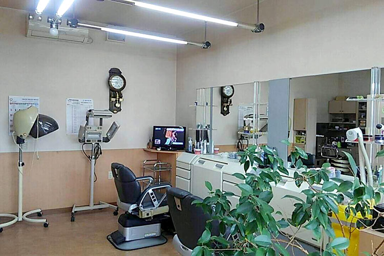 ヘアーサロン MAEZAWA