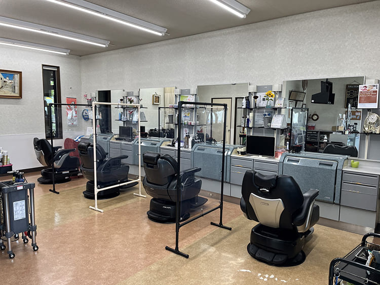 ヘアーサロン たかやま